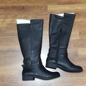 New boots nwt, black up to knee boots
